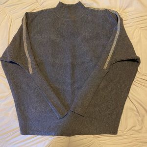 Jennifer Lopez sweater